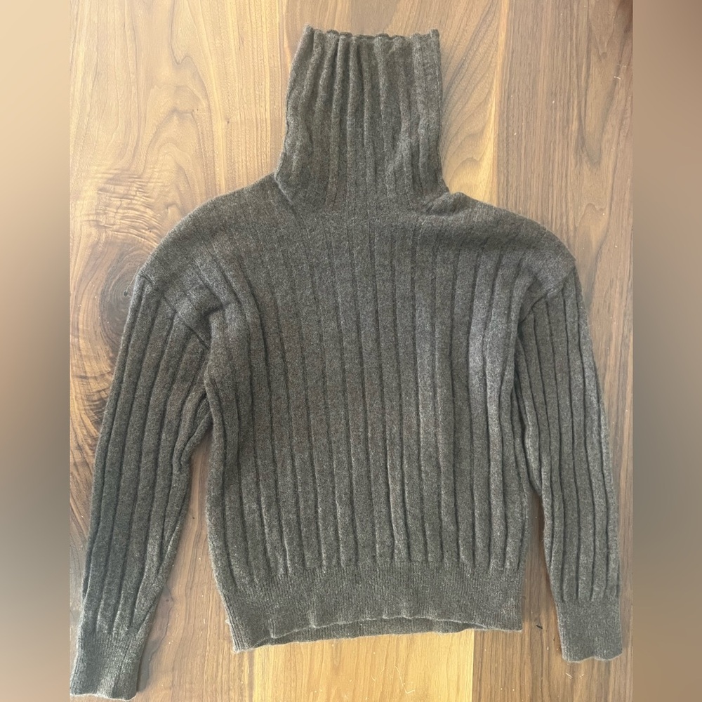 NAADAM Cashmere Turtleneck Sweater in Brown